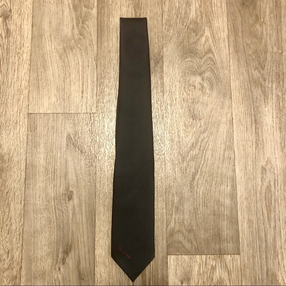 Oscar de la Renta Satin Tie - Picture 1 of 5
